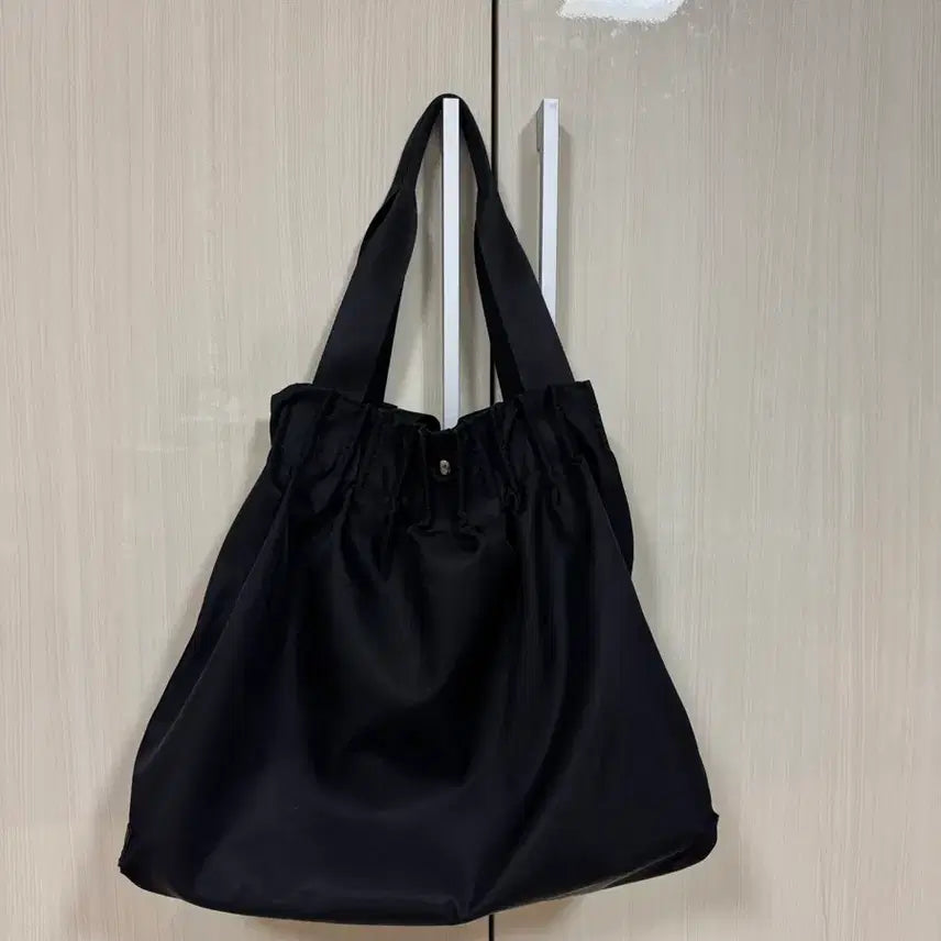 [BUNJANG] Nylon Shoulder Tote Bag / 나일론 숄더백 토트백