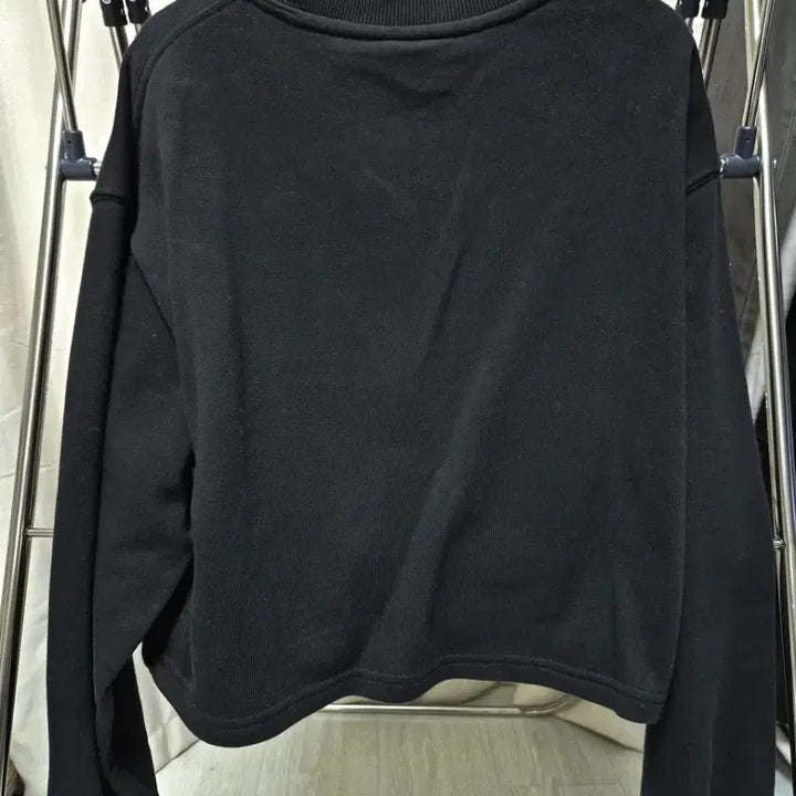 [BUNJANG] Topten Crop Sweatshirt Black / 탑텐 크롭 맨투맨 티셔츠 블랙