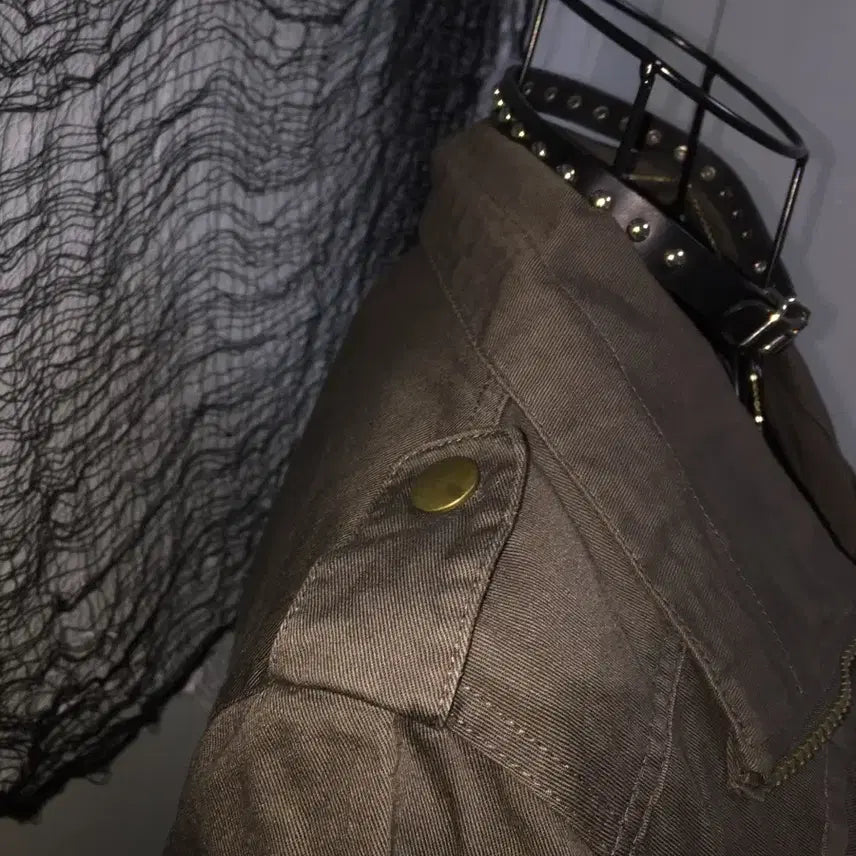 [SOLD OUT] grunge y2k gold button brown jacket