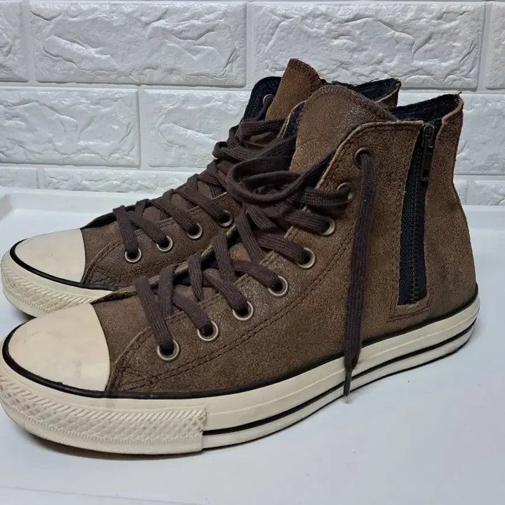 [BUNJANG] Converse All Star Brown Leather High-Top Sneakers / 컨버스 올스타 브라운 하이탑 260