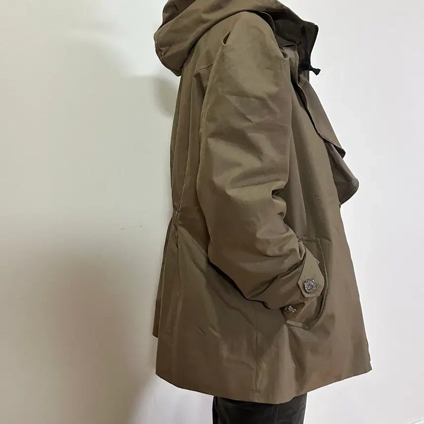 [BUNJANG] Unbranded Olive Green Khaki Field Jacket / (새상품) 후드 카키올리브색 야상 점퍼