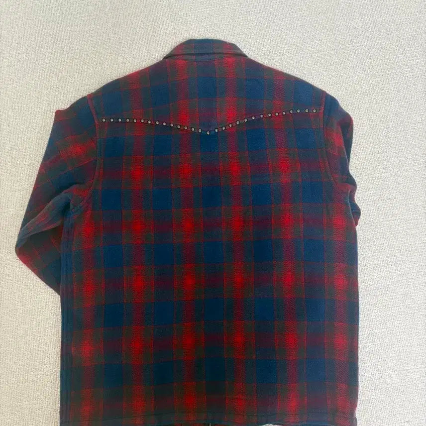 [SOLD OUT] 슈프림 스터드 쉐도우 플레이드 집업 25FW