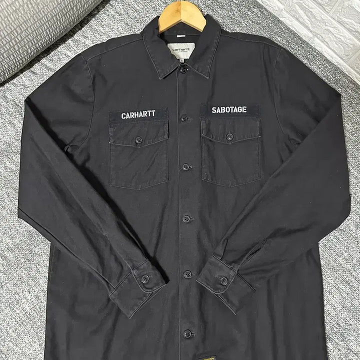 [SOLD OUT] 칼하트 Sabotage 블랙 셔츠 긴팔