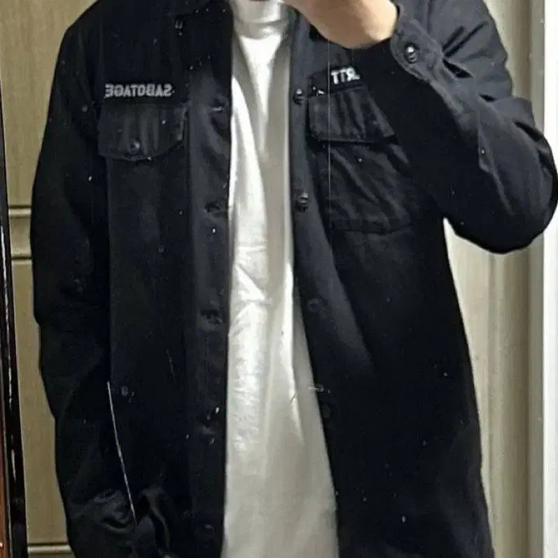 [SOLD OUT] 칼하트 Sabotage 블랙 셔츠 긴팔