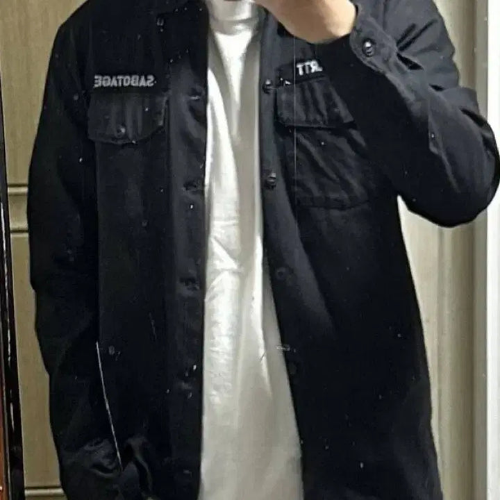 [SOLD OUT] 칼하트 Sabotage 블랙 셔츠 긴팔