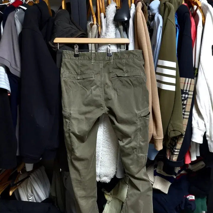 [BUNJANG] Stone Island Cargo Pants Olive W29 / 스톤아일랜드 카고 바지 올리브 w29