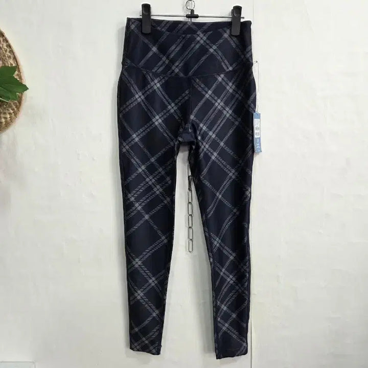 [BUNJANG] MPG Navy Plaid Leggings - Size S / MPG 네이비 플래드 레깅스 S
