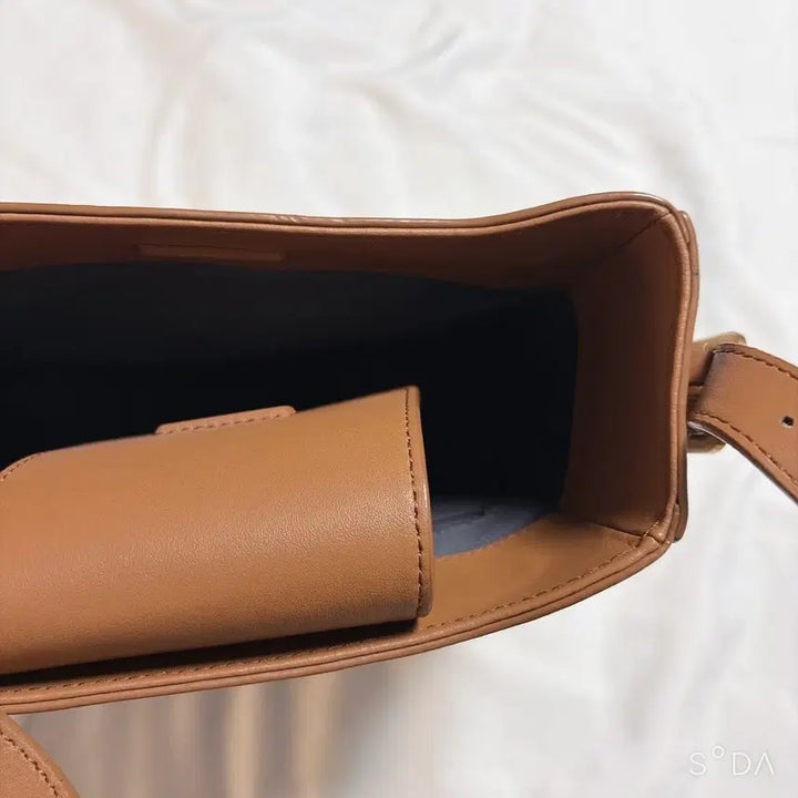 [BUNJANG] Demeriel Sage Bag Shoulder Bag / 드메리엘 세이지백 숄더백 (스트랩포함)