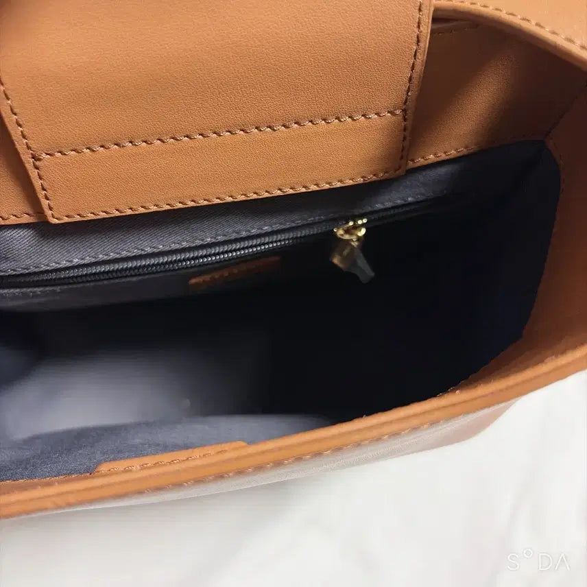 [BUNJANG] Demeriel Sage Bag Shoulder Bag / 드메리엘 세이지백 숄더백 (스트랩포함)