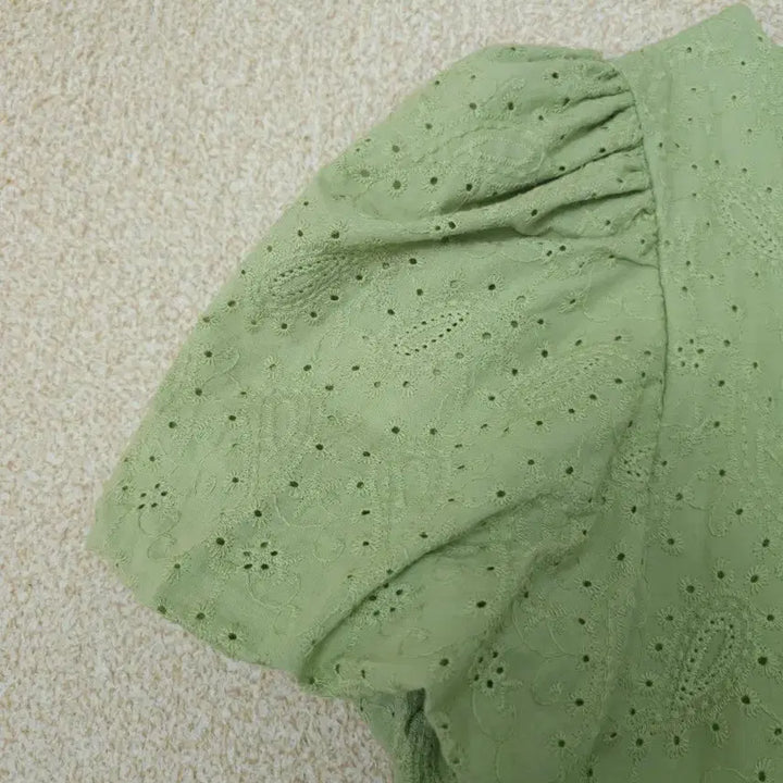 [BUNJANG] Vintage Square Neck Long Dress / (F)여성 롱 원피스 스퀘어넥 반팔 펀칭 빈티지 E9W2454