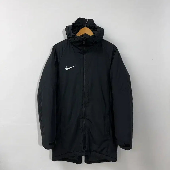 [BUNJANG] Nike Academy Padded Jacket Black Size S / S 95사이즈 나이키 아카데미 패딩 블랙색상
