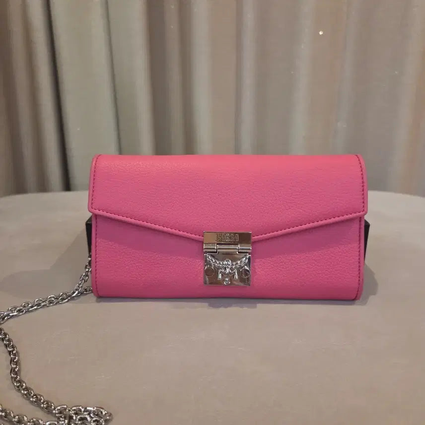 [BUNJANG] MCM Patricia Wallet &amp; Crossbody Bag / MCM 패트리샤 지갑&amp;크로스백