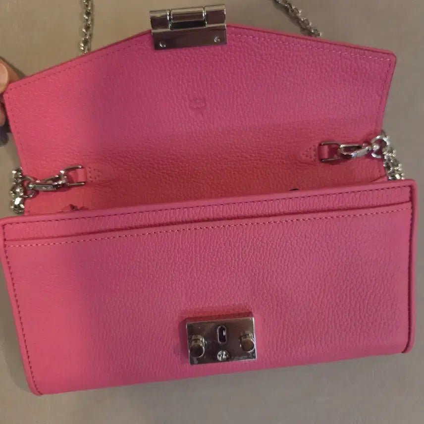 [BUNJANG] MCM Patricia Wallet &amp; Crossbody Bag / MCM 패트리샤 지갑&amp;크로스백