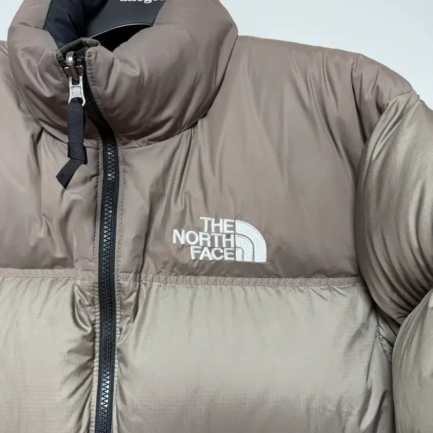 [BUNJANG] The North Face 1996 Retro Nuptse Goose Down Jacket Falcon Brown L (International Edition) / 노스페이스 1996 레트로 눕시 패딩 구스 다운 팔콘 브라운 L 해외판