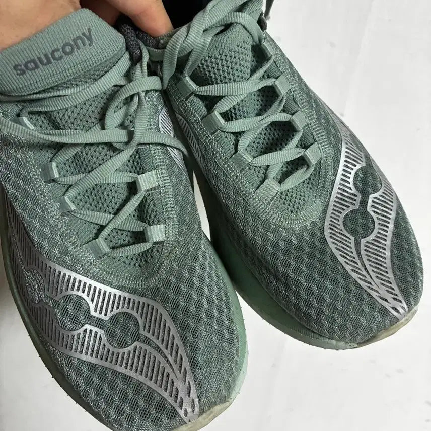 [SOLD OUT] [270] 써코니 엔돌핀 프로 4 (S20939-228)