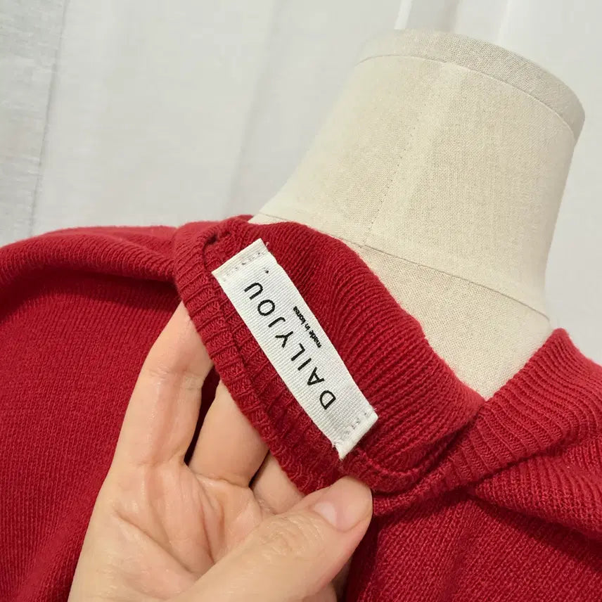 [BUNJANG] Daily Jyu Oversized Red Knit Long Sleeve Cardigan / 데일리쥬 오버핏 레드 니트긴팔가디건 4244