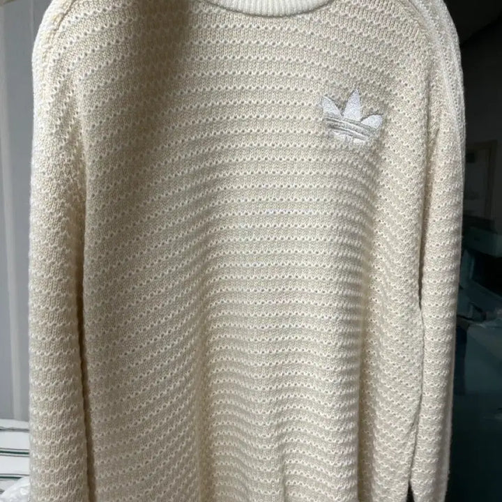 [BUNJANG] Adidas Ivory Knit Sweater / 아디다스 아이보리 니트 스웨터