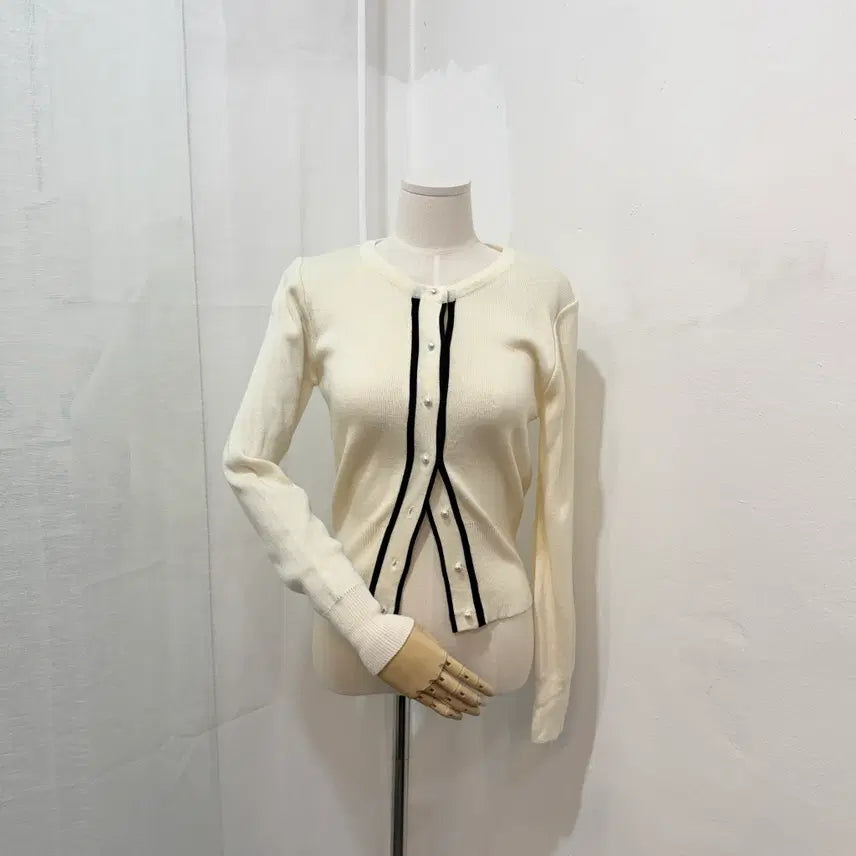 [BUNJANG] Ivory Blackline Long Sleeve Cardigan for Guest Look / 아이보리 블랙라인 긴팔가디건 하객룩 4245
