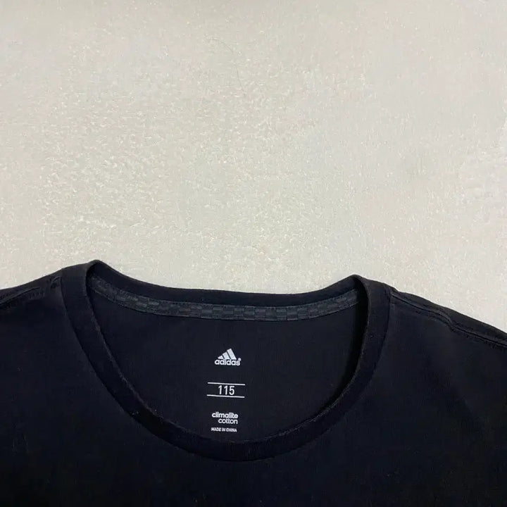 [BUNJANG] Adidas Black Flower T-shirt 3XL / 아디다스 블랙 플라워 반팔티 3xl