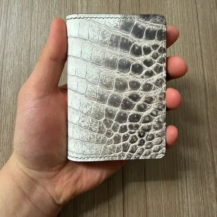 [BUNJANG] Himalayan Crocodile Leather Card Wallet / 프랑스 히말라야 악어 가죽으로 만든 카드 지갑