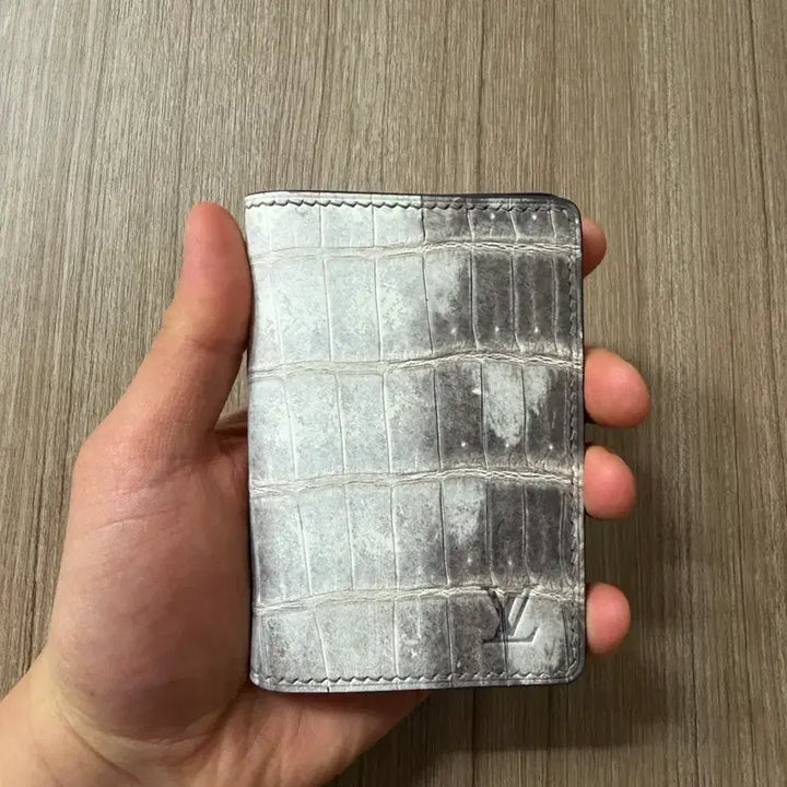 [BUNJANG] Himalayan Crocodile Leather Card Wallet / 프랑스 히말라야 악어 가죽으로 만든 카드 지갑