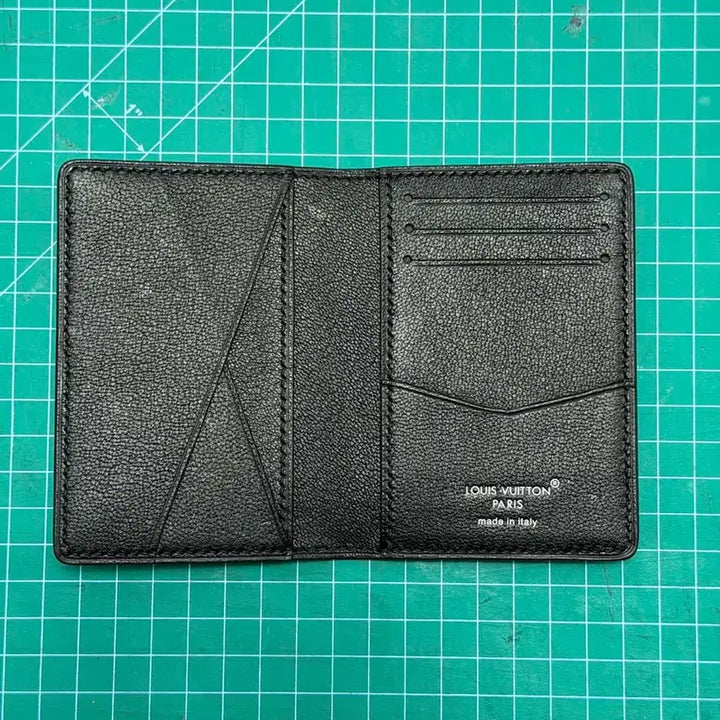 [BUNJANG] Himalayan Crocodile Leather Card Wallet / 프랑스 히말라야 악어 가죽으로 만든 카드 지갑