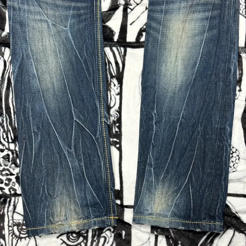 [BUNJANG] EVISU Signature Washed Jeans / EVISU 에비수 워싱 시그니처 팬츠