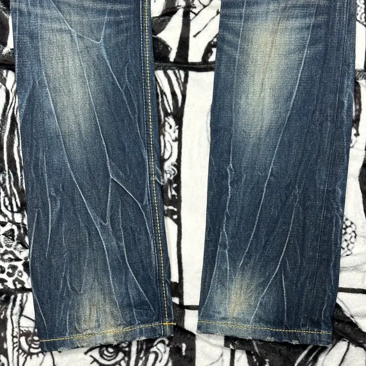 [BUNJANG] EVISU Signature Washed Jeans / EVISU 에비수 워싱 시그니처 팬츠