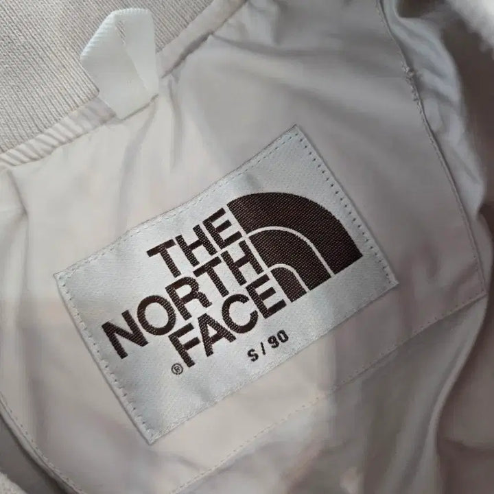 [BUNJANG] The North Face Lightweight Padded Jacket (Ivory) - Size 90 (S) / 노스페이스 경량 패딩 아이보리 색상, 사이즈는 90(S)