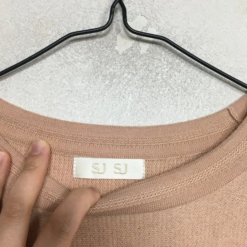 [BUNJANG] SJSJ Glitter Sleeve Knit Top / 24 SJSJ 에스제이 슬리브 니트 F