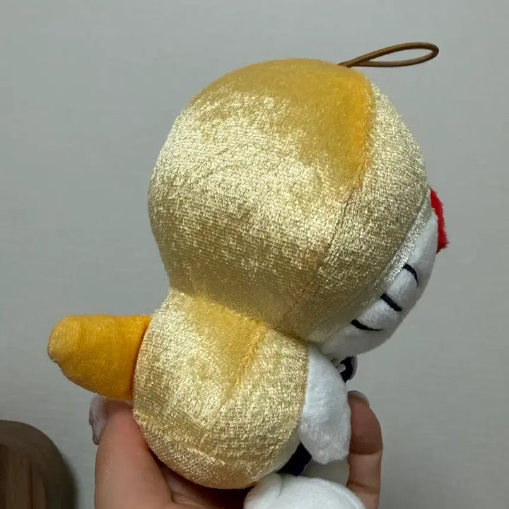[BUNJANG] Kitty Snake Doll Shrine Limited Edition / 2025 뱀띠 키티 인형 일본신사한정