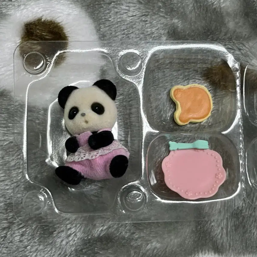 [BUNJANG] Sylvanian Families Baby Panda Miniature Set / 실바니안 패밀리 아기 판다 인형