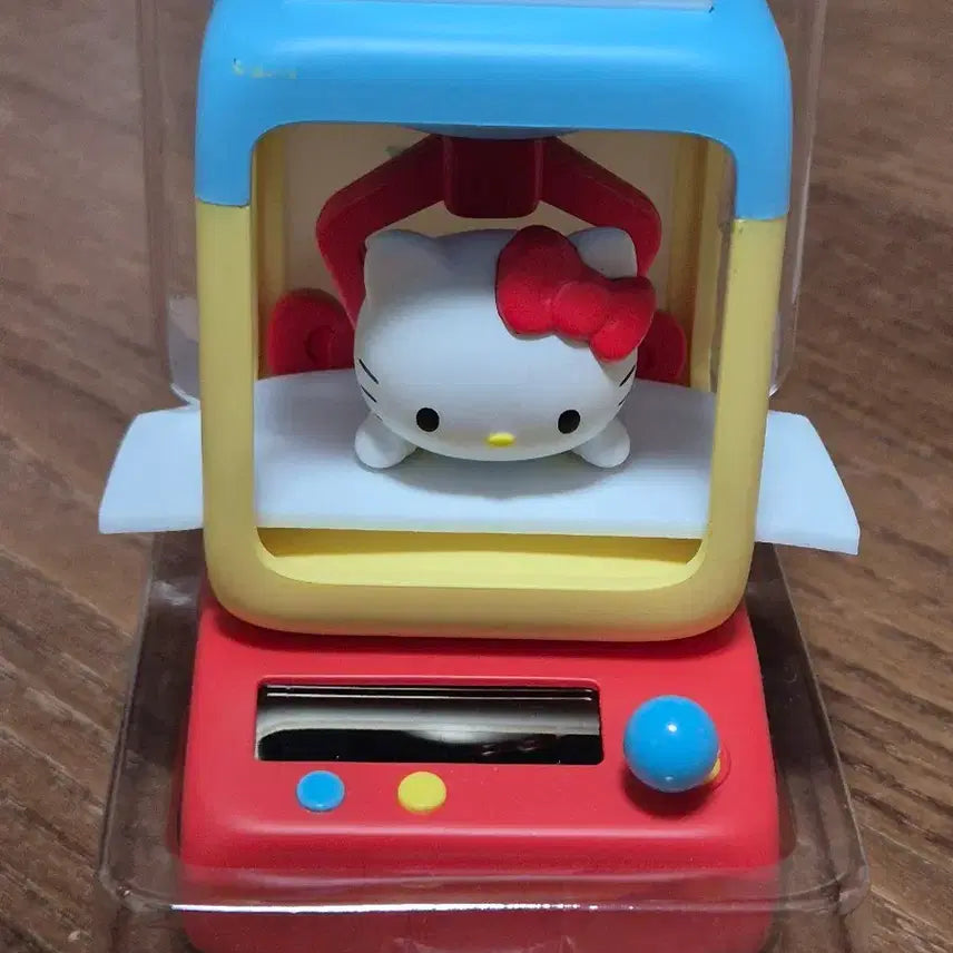 [BUNJANG] Sanrio Figure Crane Machine Series - Hello Kitty Figure / 산리오 피규어 인형뽑기 기계 시리즈 피규어
