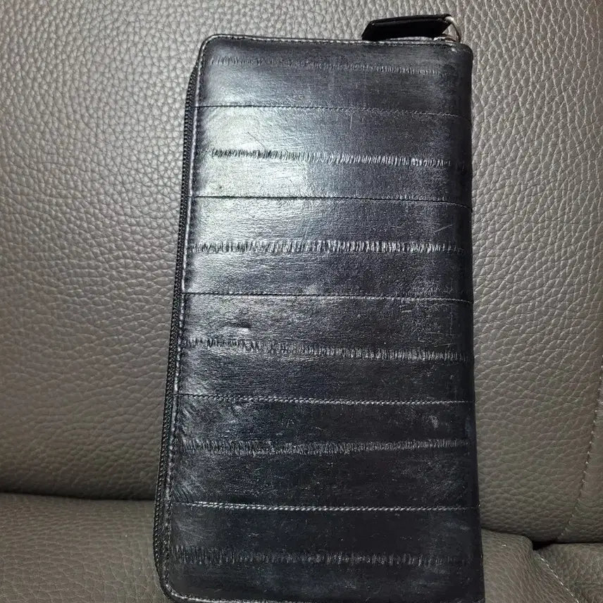 [BUNJANG] OROM Leather Zipper Long Wallet / 오롬[OROM] 가죽 장지갑 지퍼형