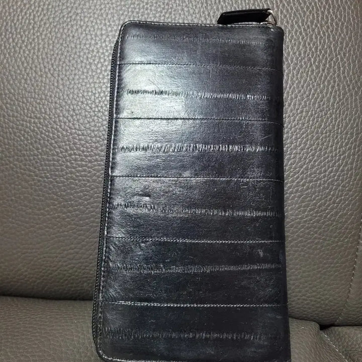 [BUNJANG] OROM Leather Zipper Long Wallet / 오롬[OROM] 가죽 장지갑 지퍼형