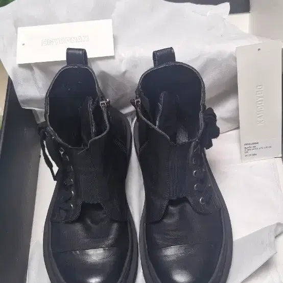 [BUNJANG] dbydgnak Black Ankle Boots Size 250 / dbydgnak 디바이디그낫블랙 앵클 부츠 250
