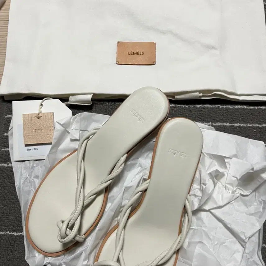 [BUNJANG] Remel Leather Thong Sandals / 레멜 가죽 쪼리샌들