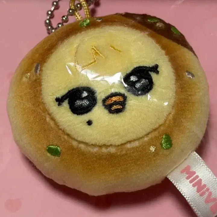 [SOLD OUT] 아이브 미니브 씨앗호떡 나오리