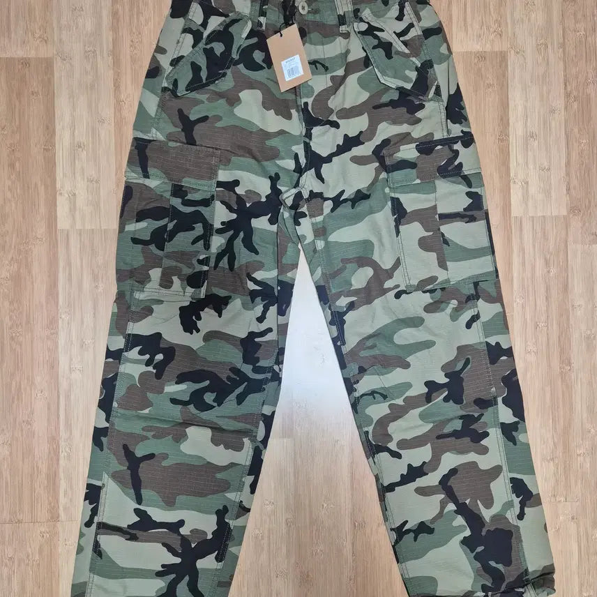 [BUNJANG] Stussy Woodland Camo Cargo Pants Size 30 / Stussy 스투시 우드랜드카모 카고팬츠 30사이즈