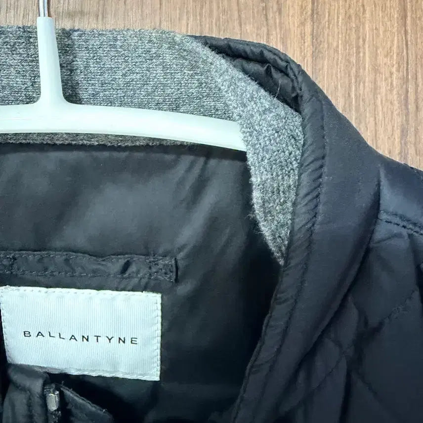 [BUNJANG] Ballantyne Cashmere Trimmed Quilted Vest / 발렌타인 캐시미어 트리밍 퀼팅 베스트