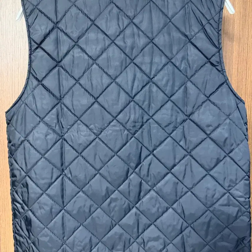 [BUNJANG] Ballantyne Cashmere Trimmed Quilted Vest / 발렌타인 캐시미어 트리밍 퀼팅 베스트