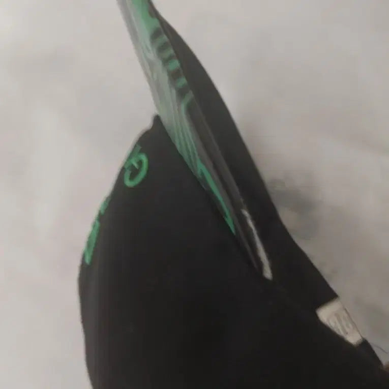 [BUNJANG] Black/Green Pattern Snapback Hat / 블랙/그린 패턴 스냅백 모자 프리