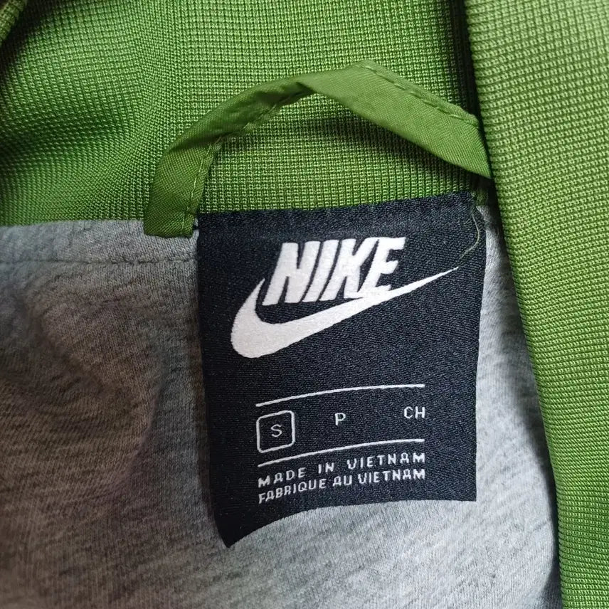 [BUNJANG] Nike Green Nylon Bomber Jacket (Size S) / 나이키그린 나일론 붐버점퍼자켓 S 90사이즈/남여공용