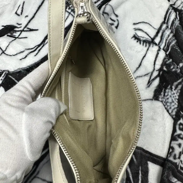 [BUNJANG] Coach Signature Canvas Mini Shoulder Bag / 코치 시그니처 캔버스 미니 숄더백