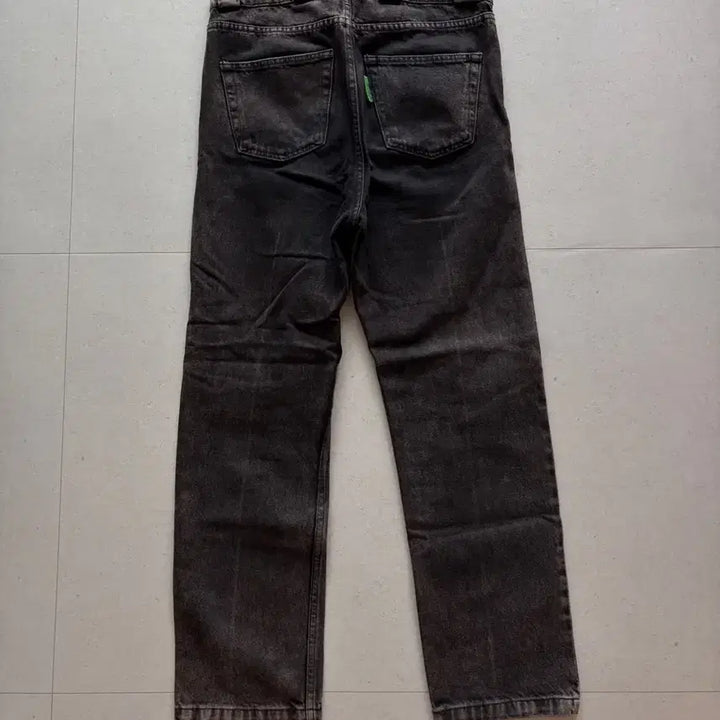 [SOLD OUT] 윌리 차바리아 흑청 데님팬츠
