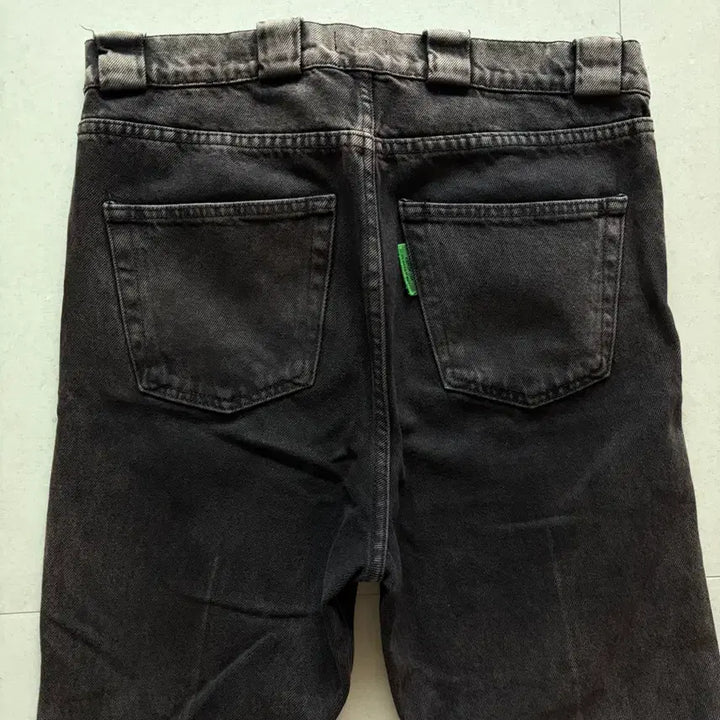 [SOLD OUT] 윌리 차바리아 흑청 데님팬츠
