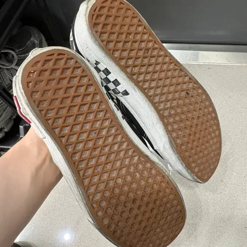 [BUNJANG] Vans Slip-On Checkerboard Sneakers / 반스 슬립온 270