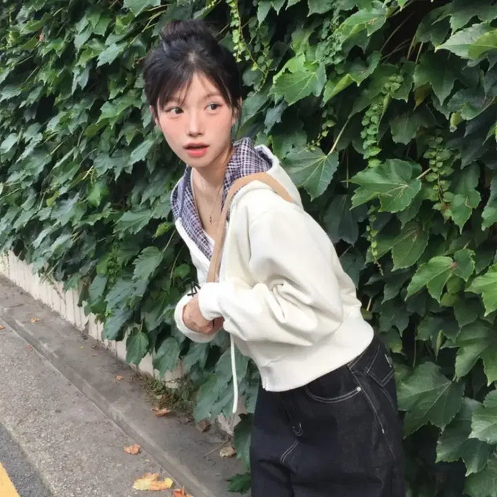 [BUNJANG] Crop Check Hooded Zip-up / 크롭 체크배색 후드집업