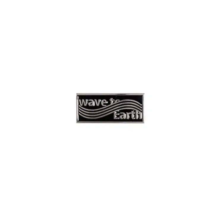 [BUNJANG] WAVE TOURS Logo Pin Badge / 웨이브투어스 로고핀 뱃지