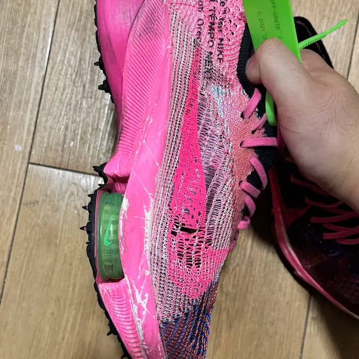 [BUNJANG] Nike Air Zoom Tempo Next% Flyknit Pink Sneakers / 나이키 에어 줌 템포 넥스트% 플라이니트 핑크 285